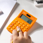 CALCULATOR BUZUNAR 12DIG ALB-PORTOCALIU 1122 DELI - Image 2